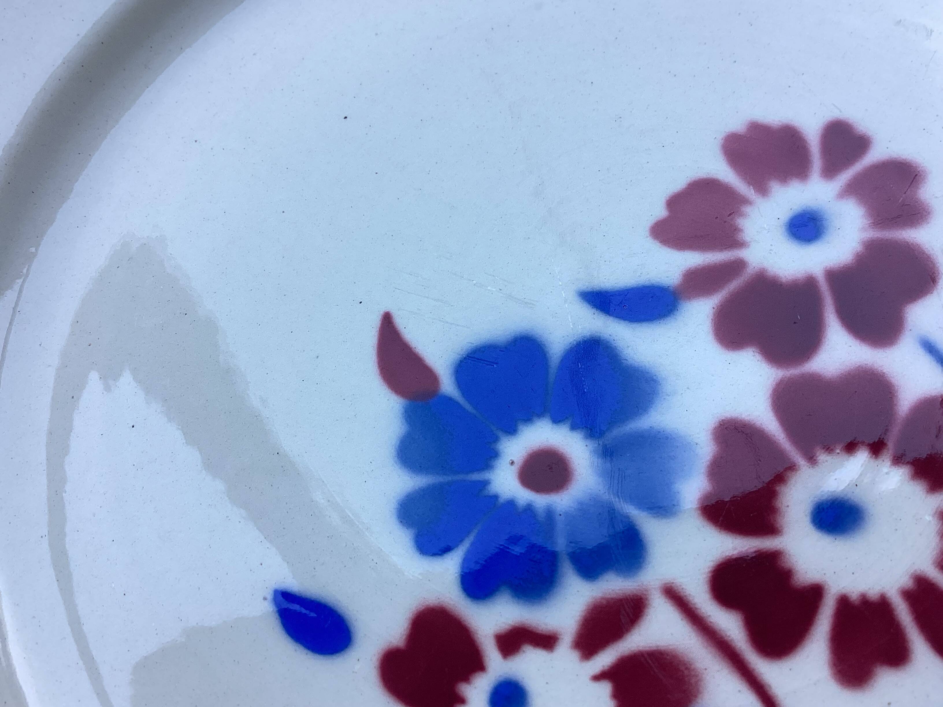8 K & G Lunéville Sylvain pattern dinner plates