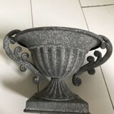 Petite paire de pots en zinc.