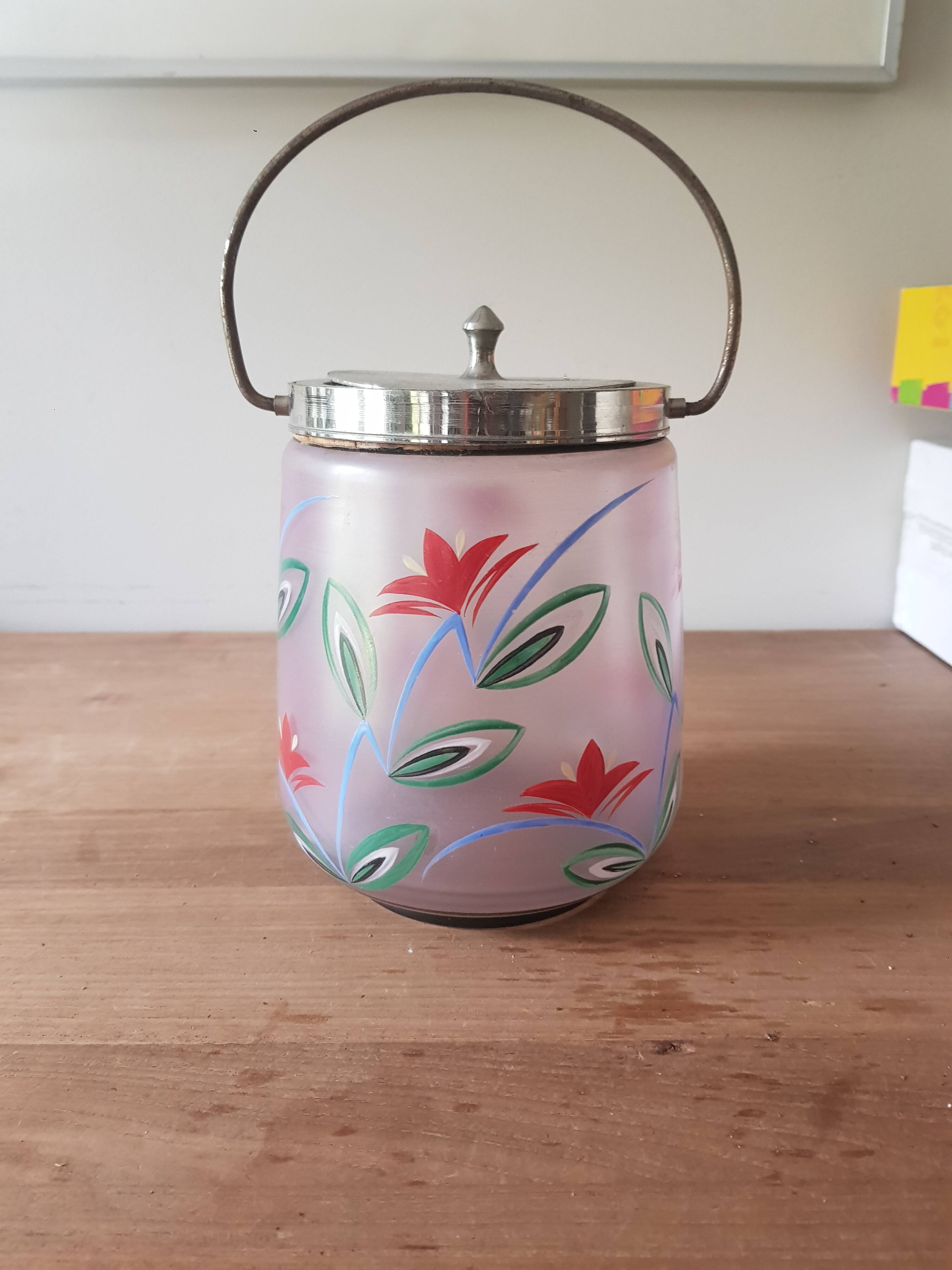 Bucket for biscuit tin