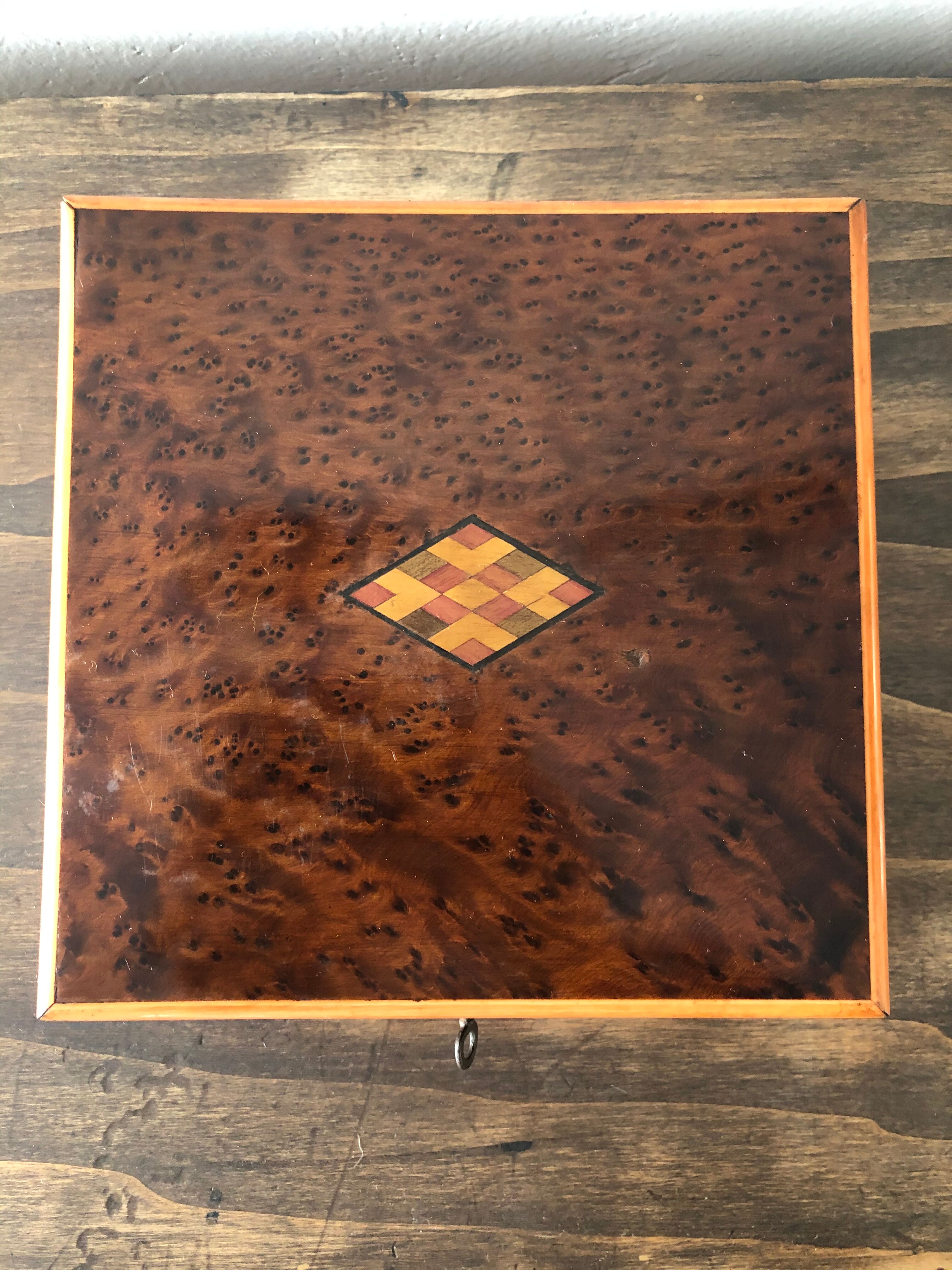 Walnut padded jewelry box