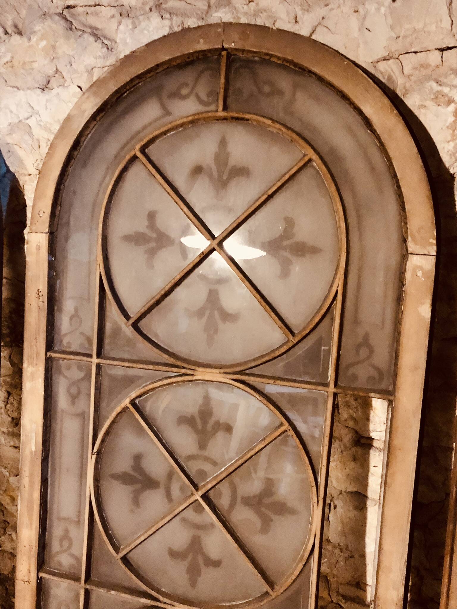 Set of 4 decorative carved glass windows from the 1900s