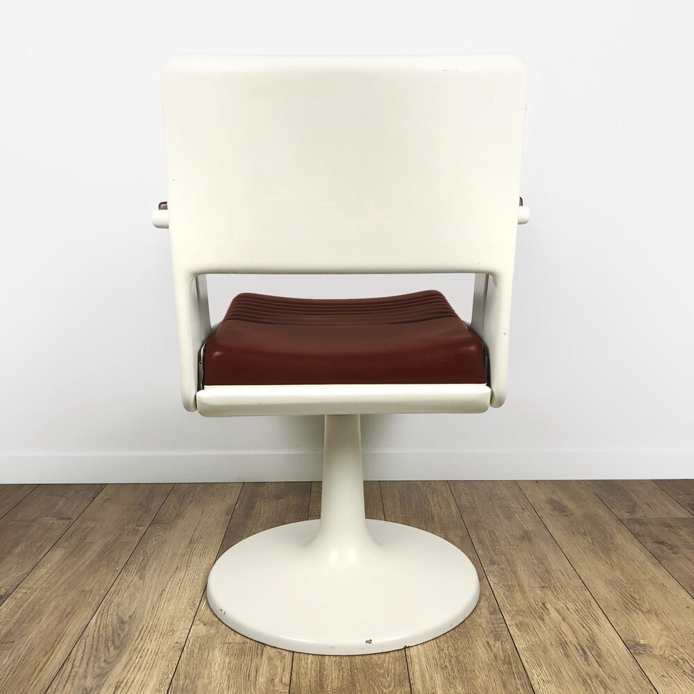 Space-Age vintage hairdresser's chair in resin and skai