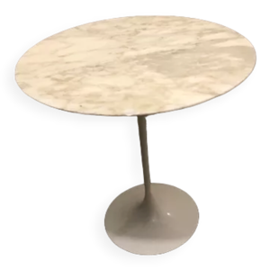 Gueridon d'Eero saarinen