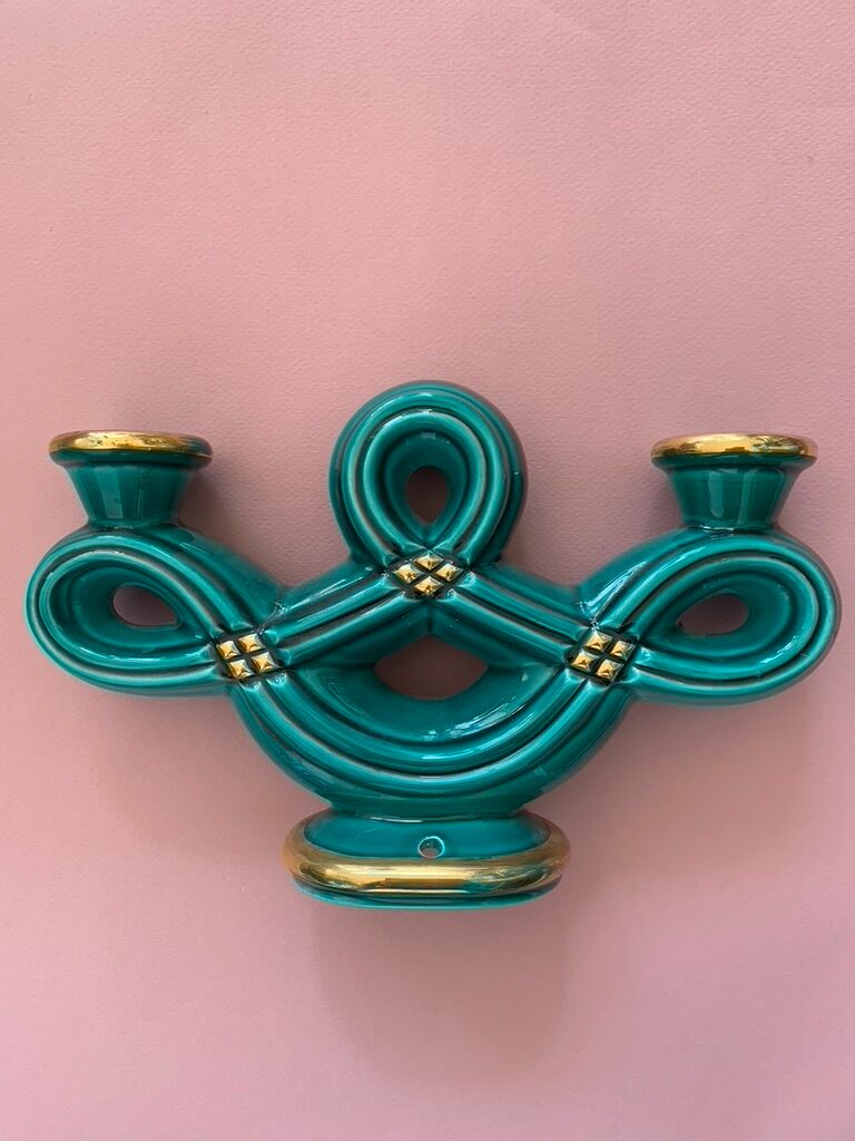 Candle holder
