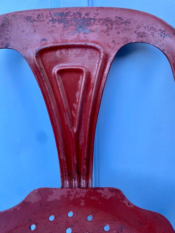 Chaise industrielle par Joseph Mathieu