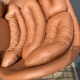 Joe Colombo Elda chair Longhi, Cognac leather in new condition!