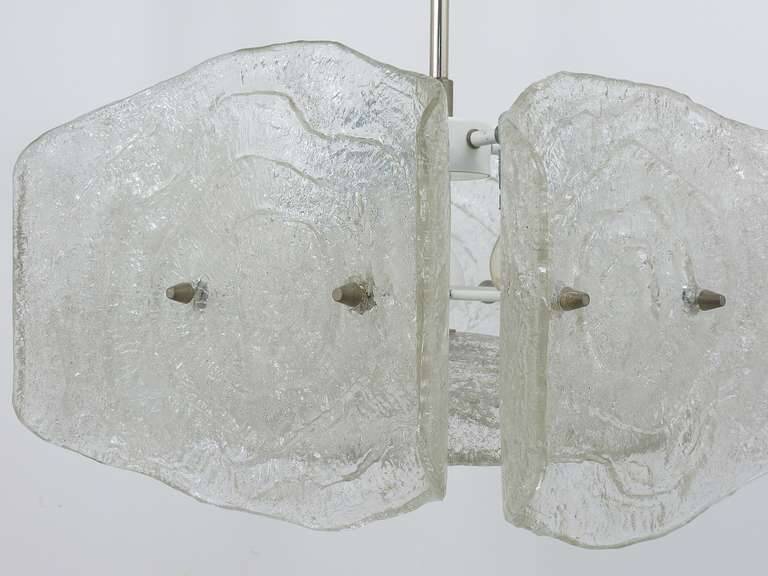 Lustre en verre dépoli de milieu de siècle de J. T. Kalmar, Autriche, années 1960