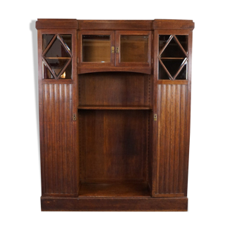 Art Deco cabinet from Belgium with cut glass Au Bon Marché