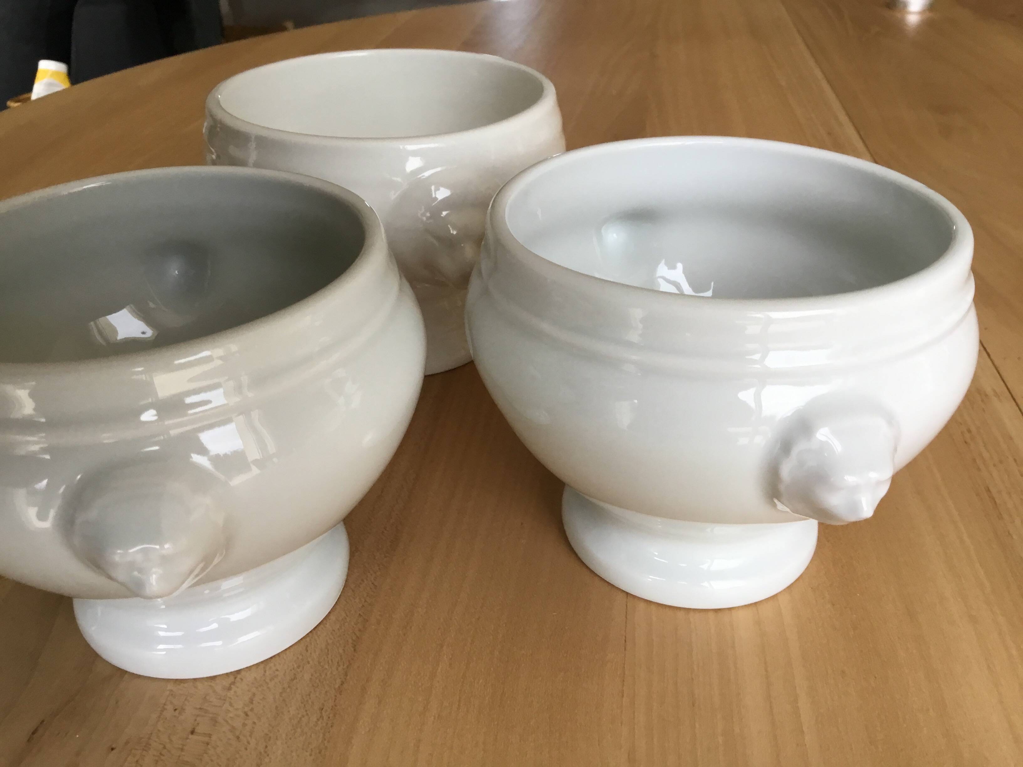 Individual soup tureen