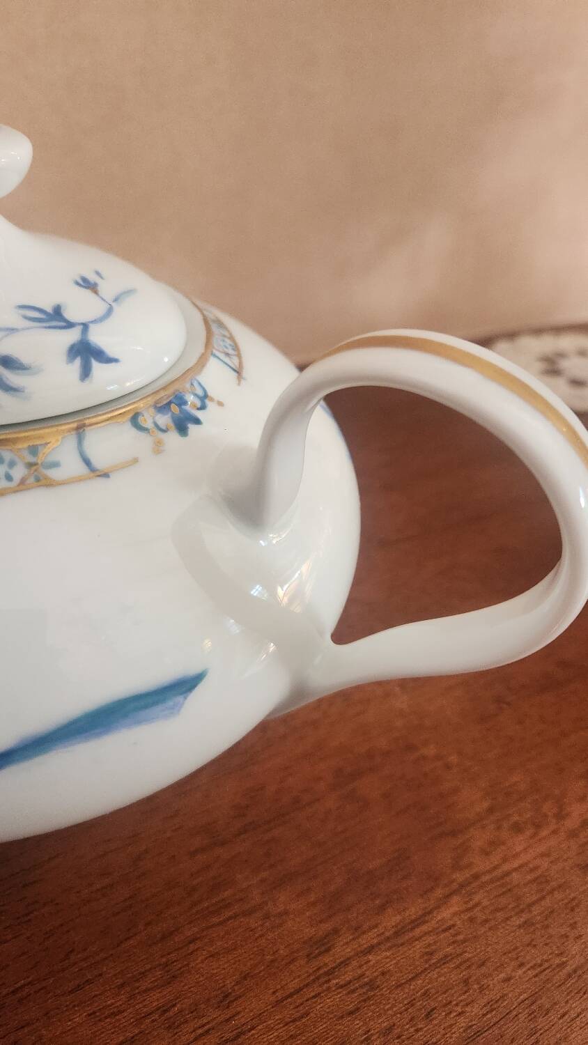 Vintage Haviland Limoges Teapot – Nankin Model – Blue & Gold