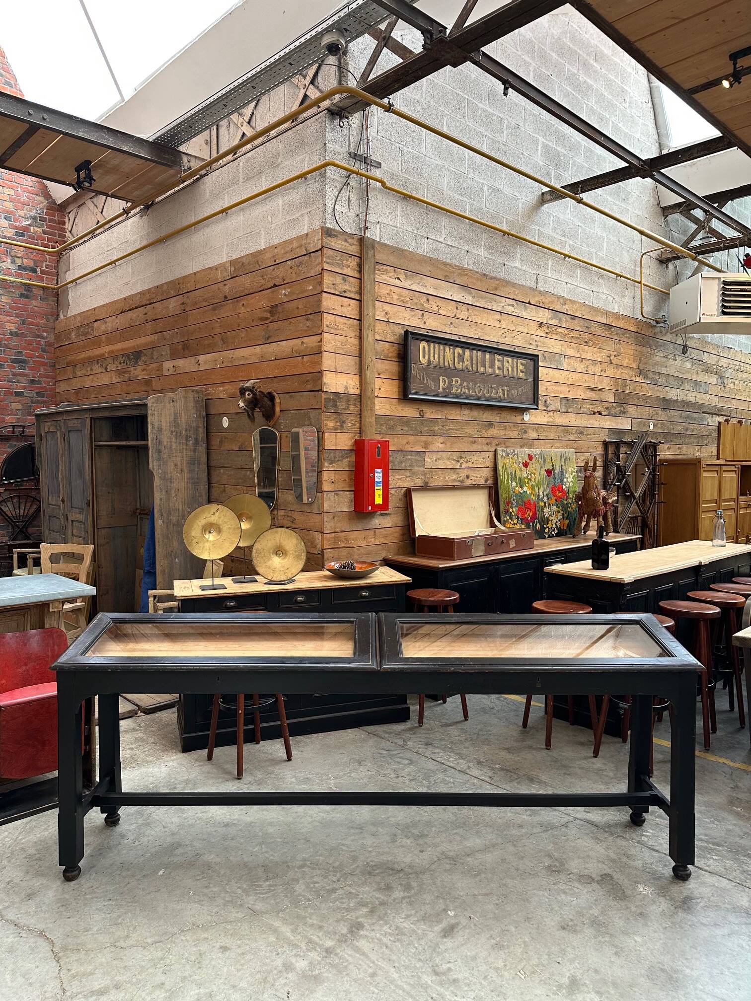 Late 19th century museum display cabinet console