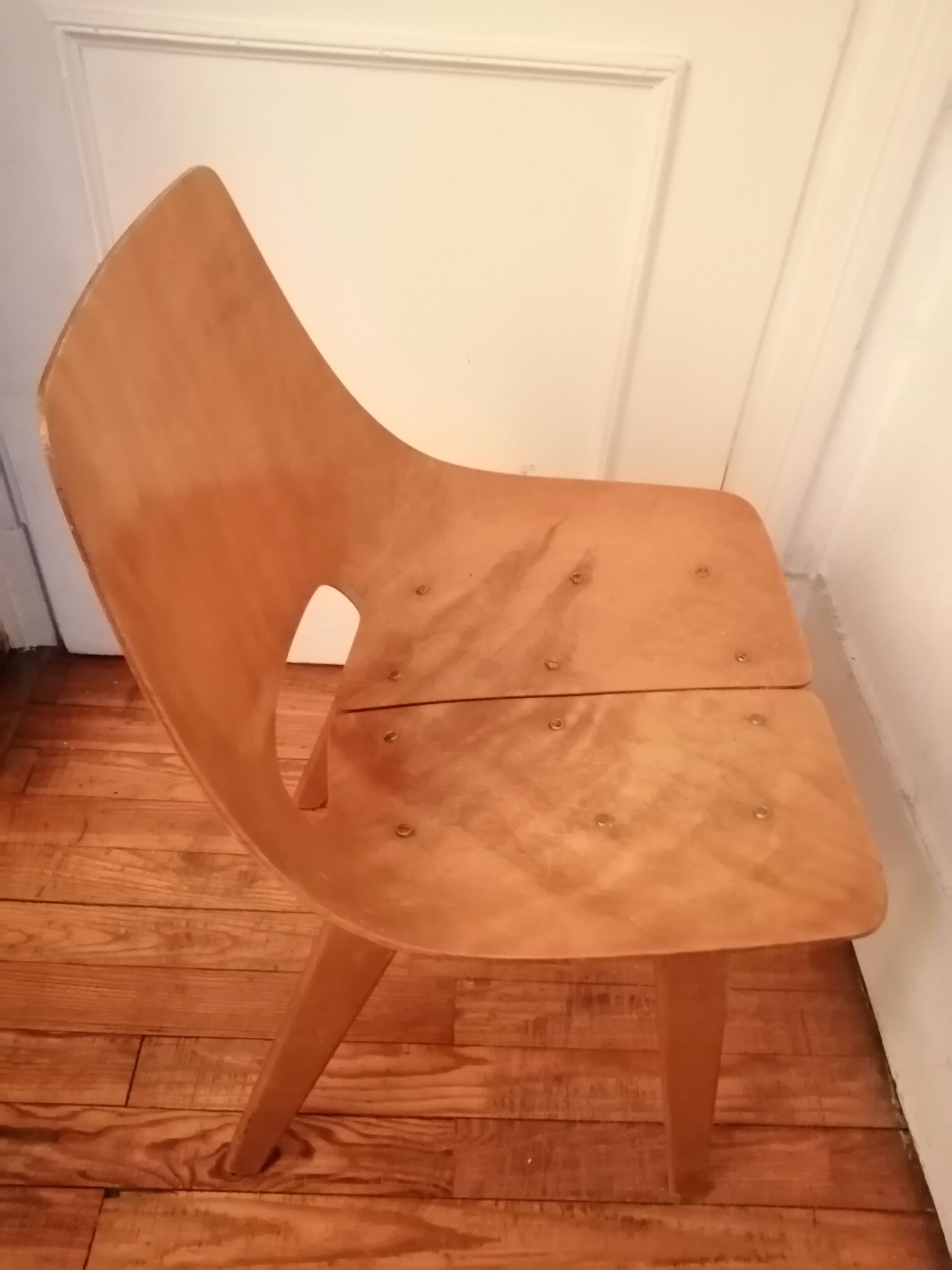 Chair "tonne" Steiner, Pierre Guariche. 1954