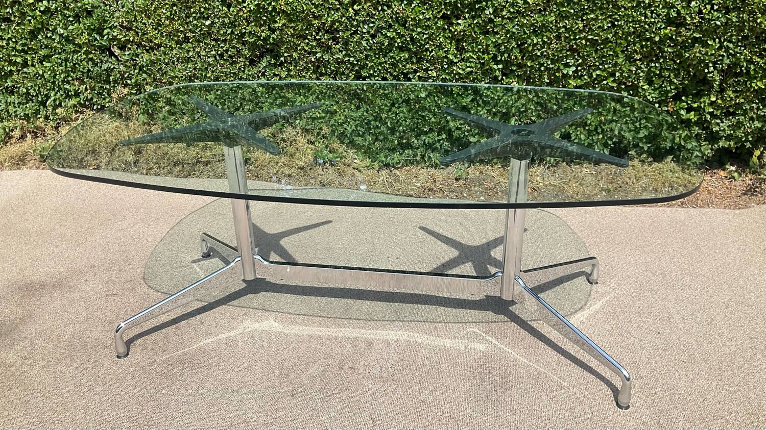 Charles Eames dining table for Vitra