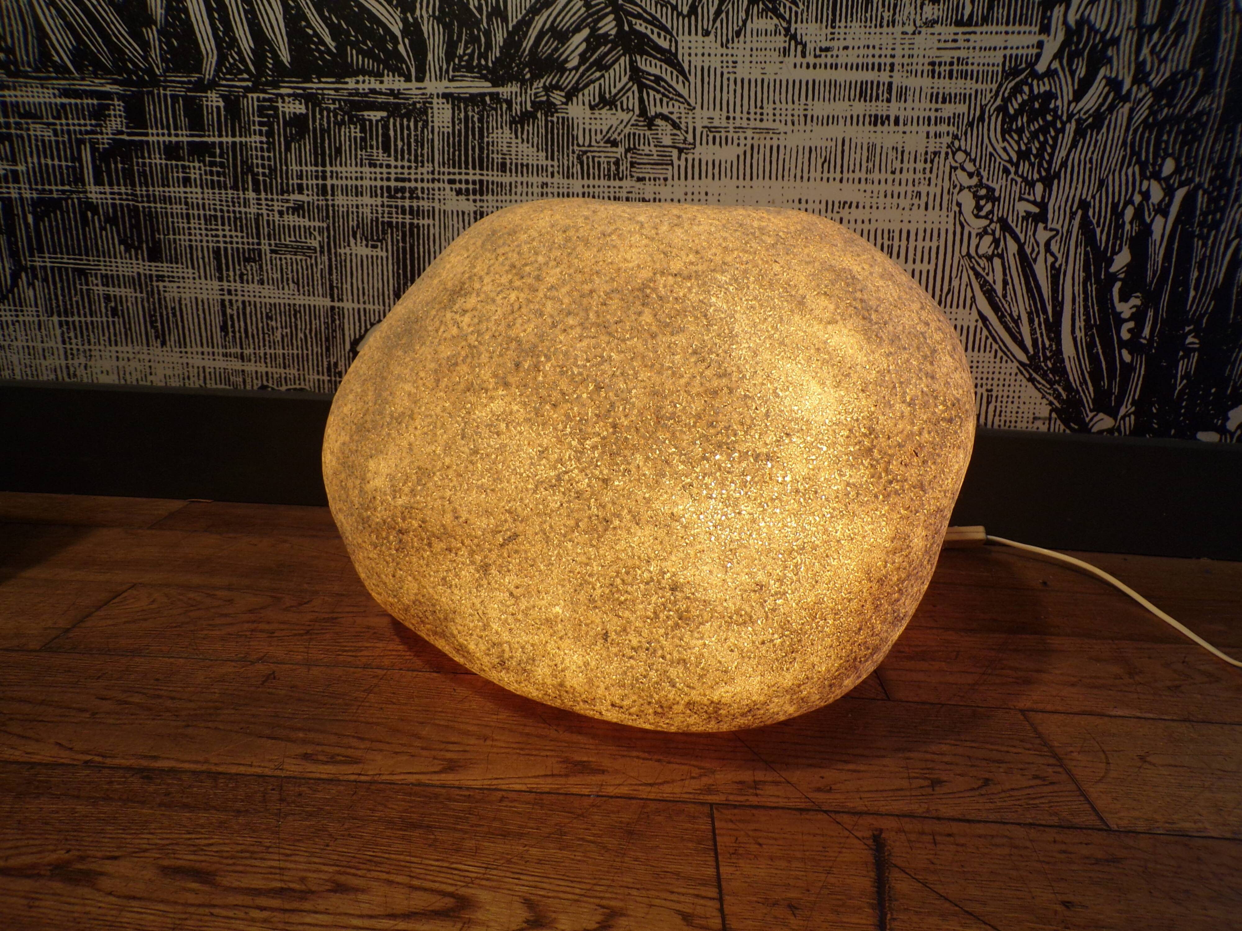 XL stone lamp Dora by André Cazenave damaged