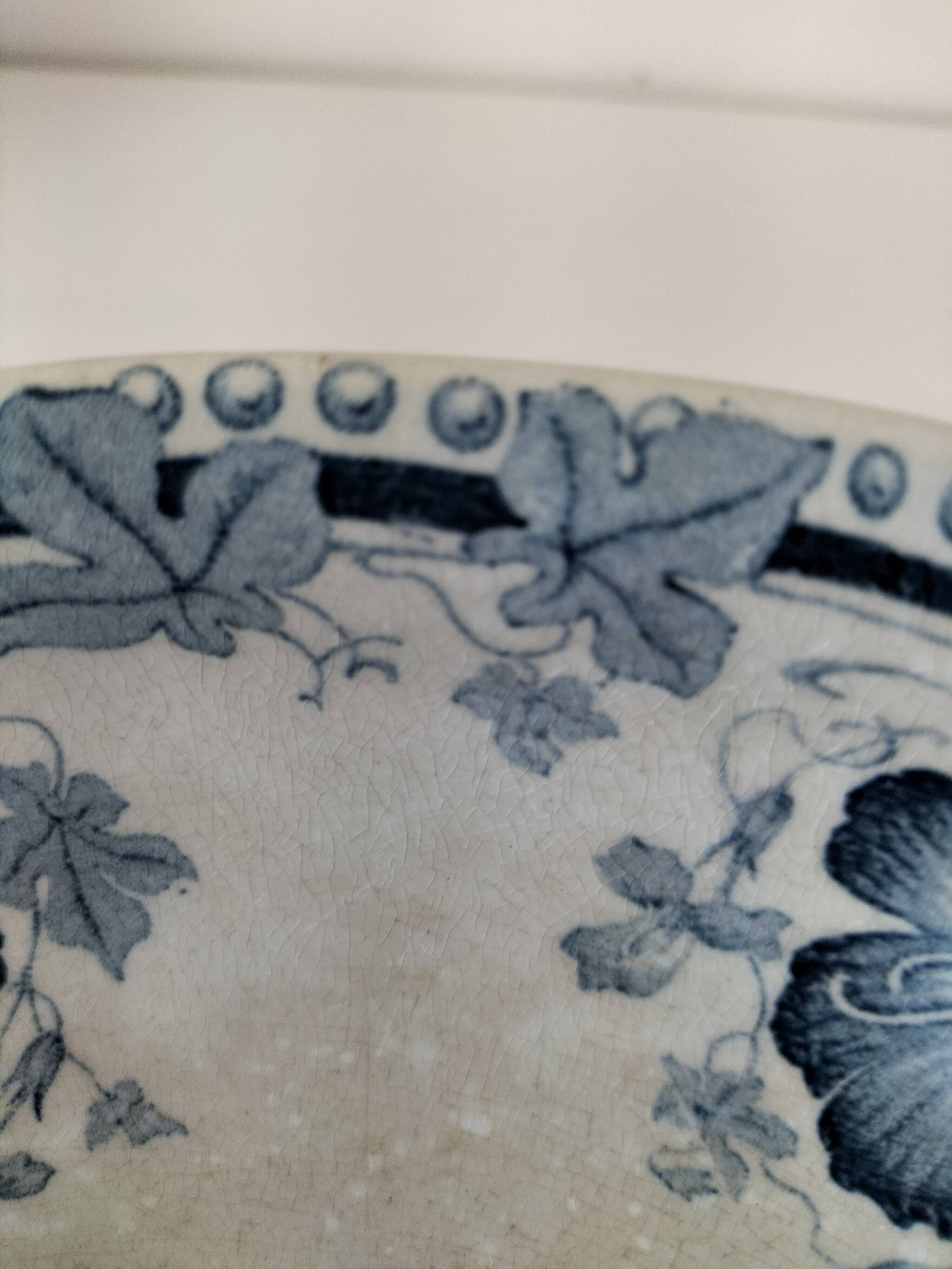 Compote dish with pedestal – SFNO stamp (circa 1890-1910)