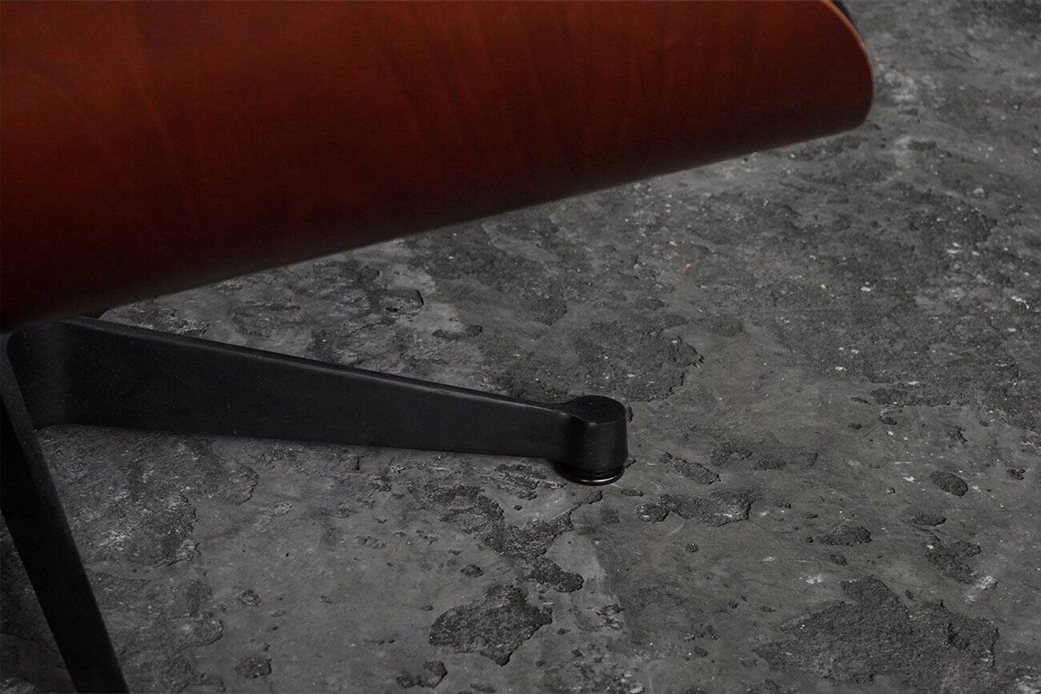 Fauteuil Lounge par Ray & Charles Eames pour Vitra, années 2000.