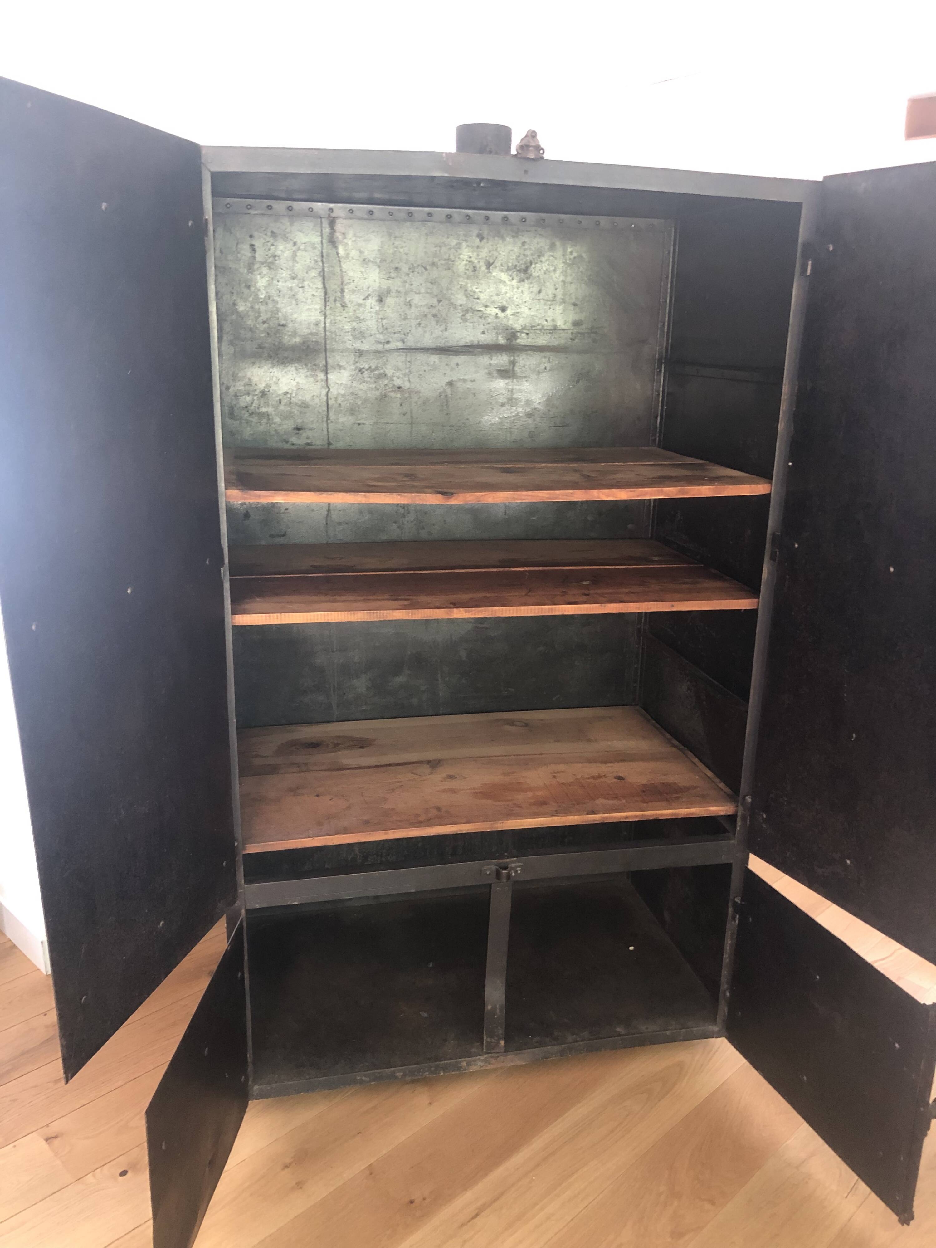 Iron cabinet