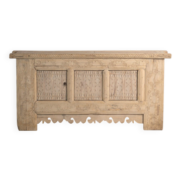 Antique carved pine buffet – China, circa 1930