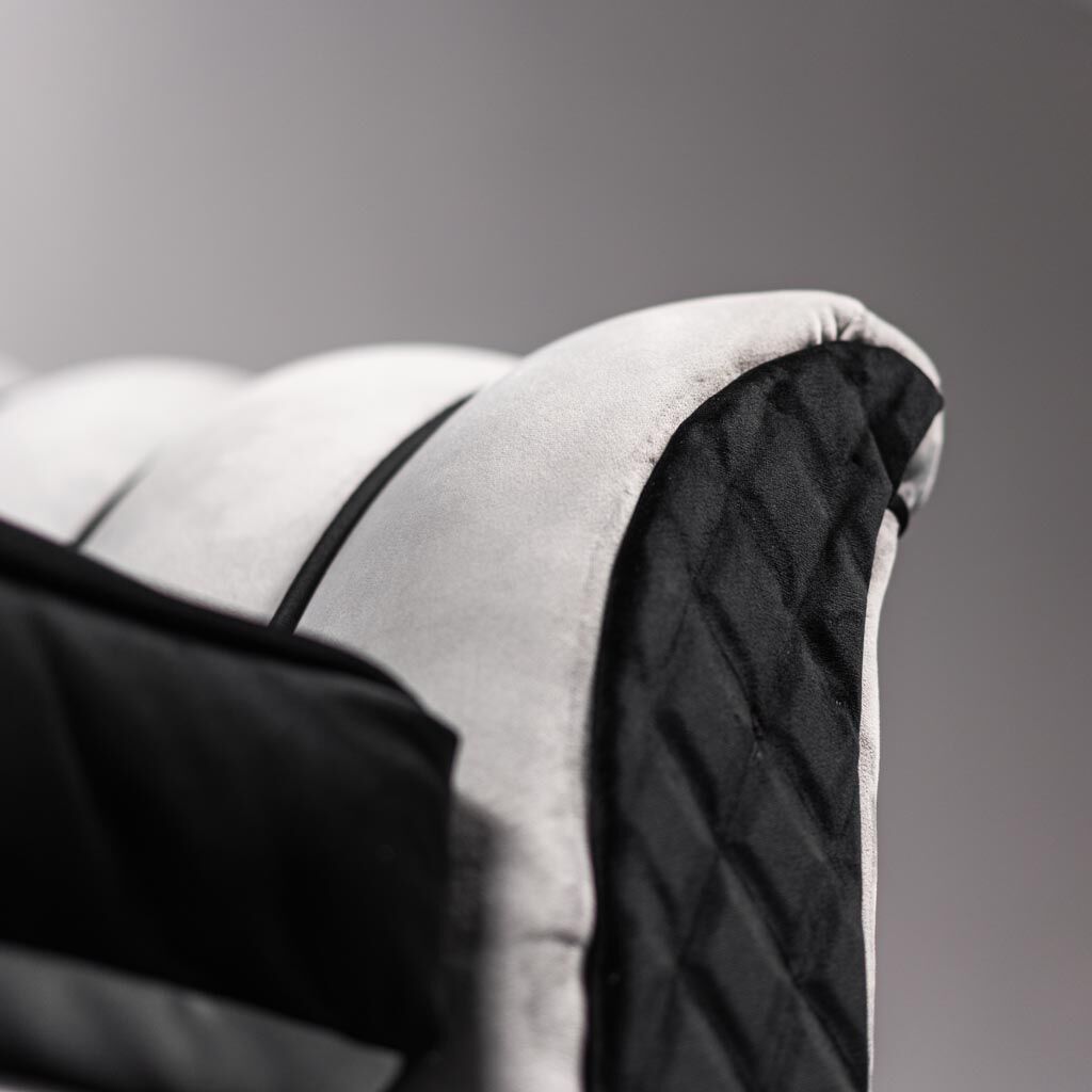 Fauteuil en velours gris 50
