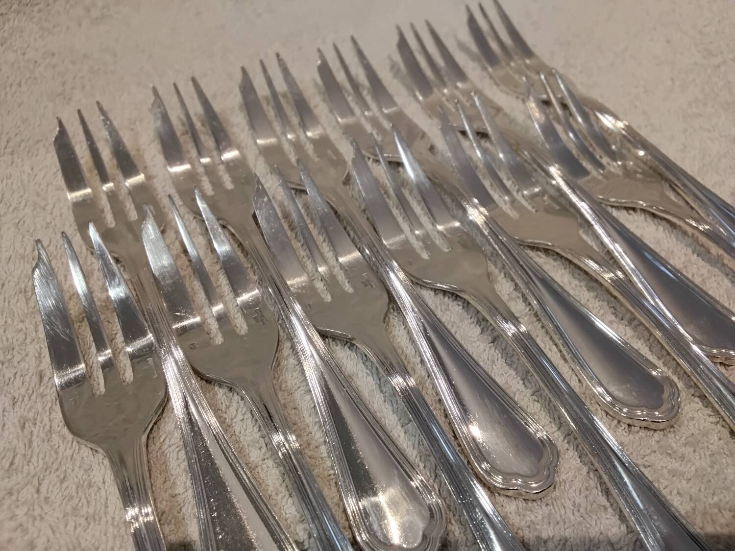 12 silver-plated metal cake forks by Christofle Spatours