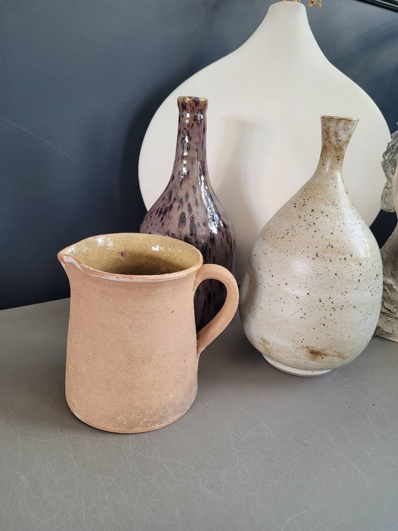Pichet pot à lait ancien en terre cuite vernissée