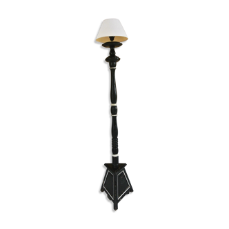 Black wooden floor lamp