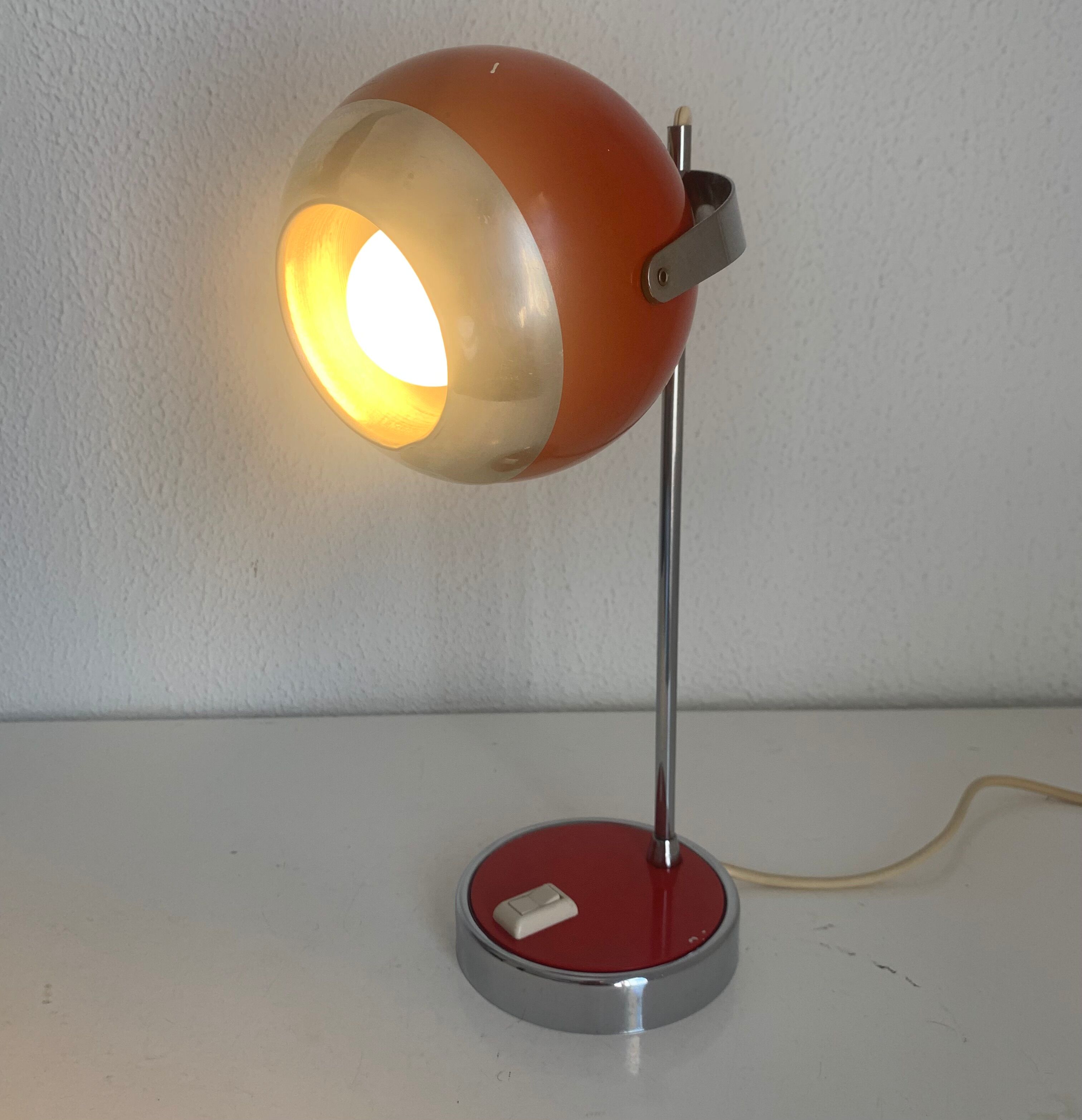 Vintage lamp 1960 eyeball desk currant