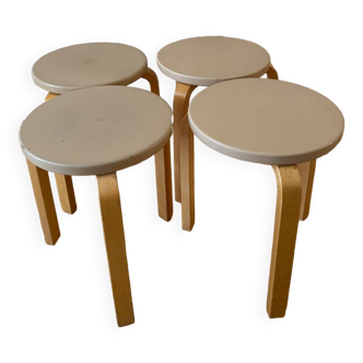 Tabourets Alvar Aalto « 60 »