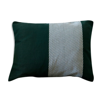 Green design graphic rectangle cushion