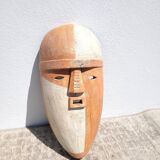 Masque en bois esprit Adouma