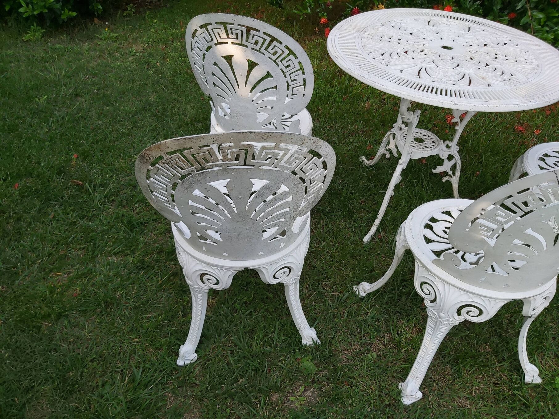 Salon de jardin en fonte d'aluminium Selency