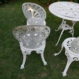 Cast aluminum garden furniture