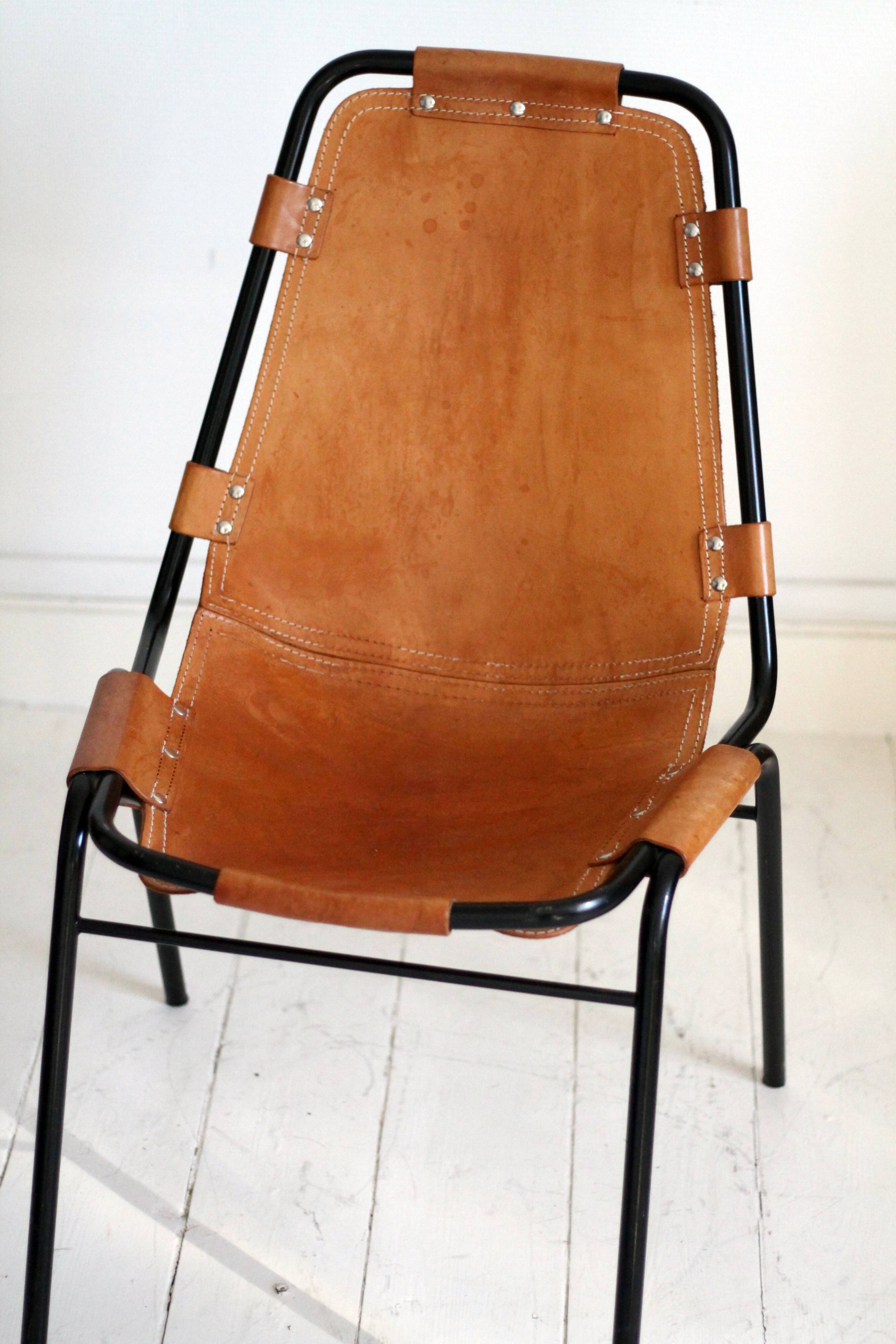 Lot 3 chaises Charlotte Perriand Les Arcs