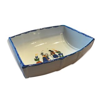 Earthenware cup