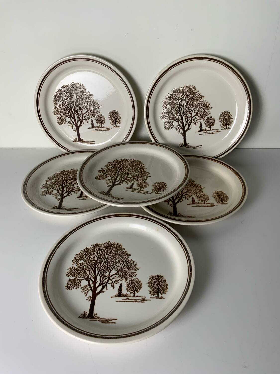 Vintage 70s plates