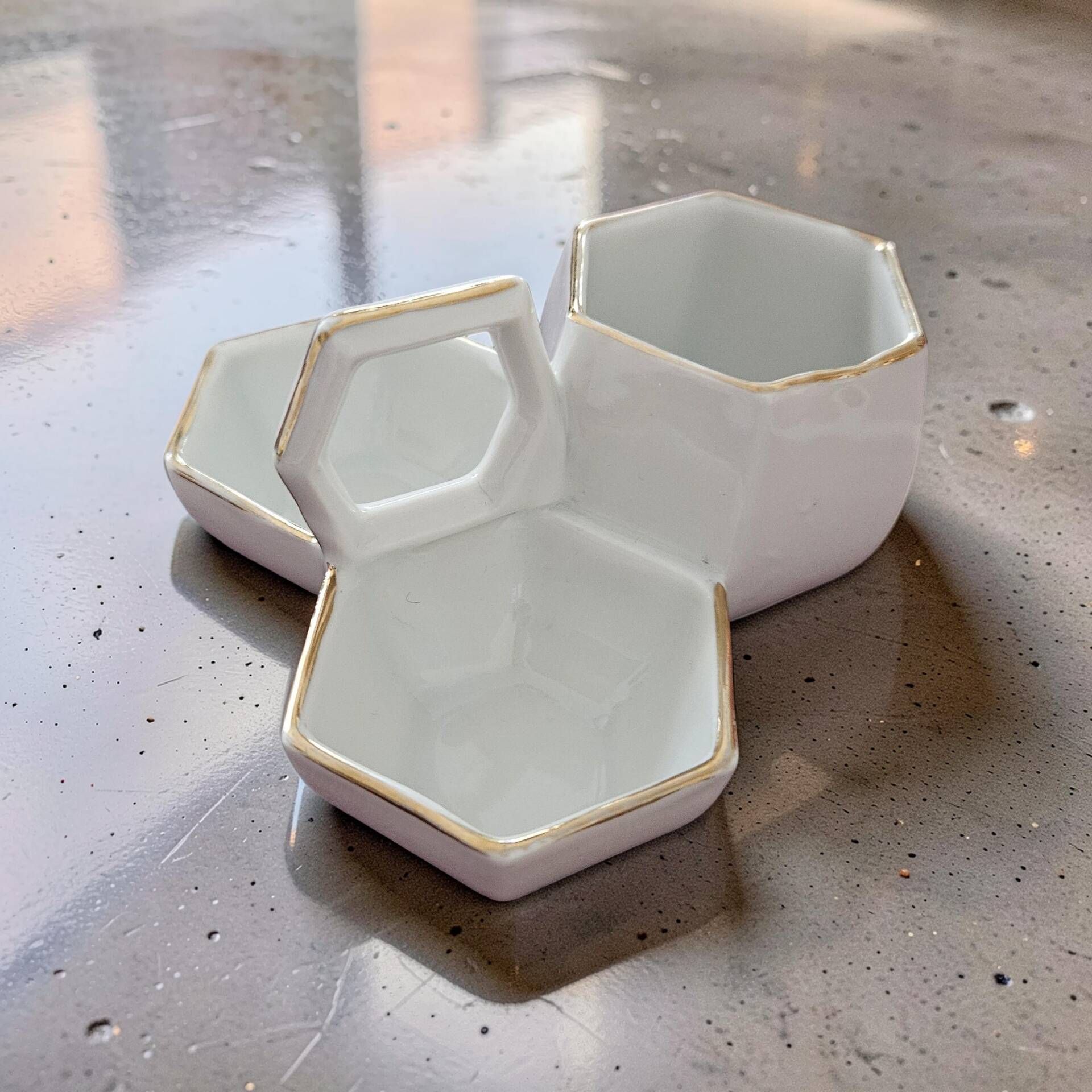 Bowl/ sugar bowl
