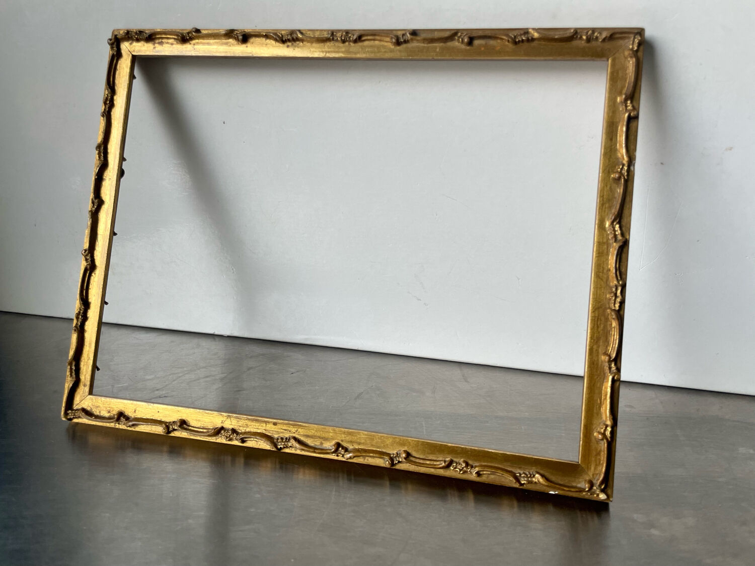 Antique art nouveau frame gilded wood measurements 25.5 cm x 19.5 cm