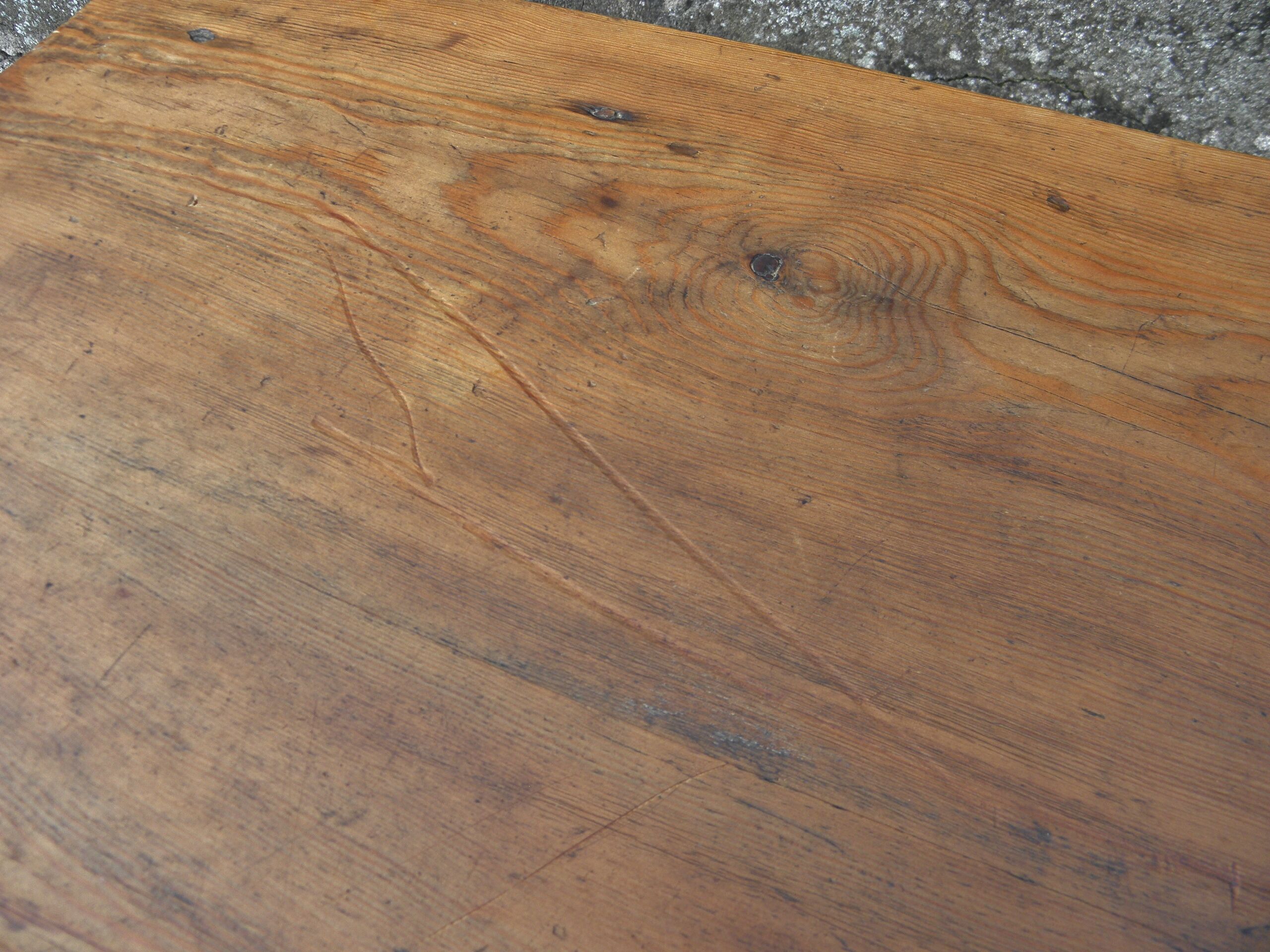 Farm table 110 x 61 cm