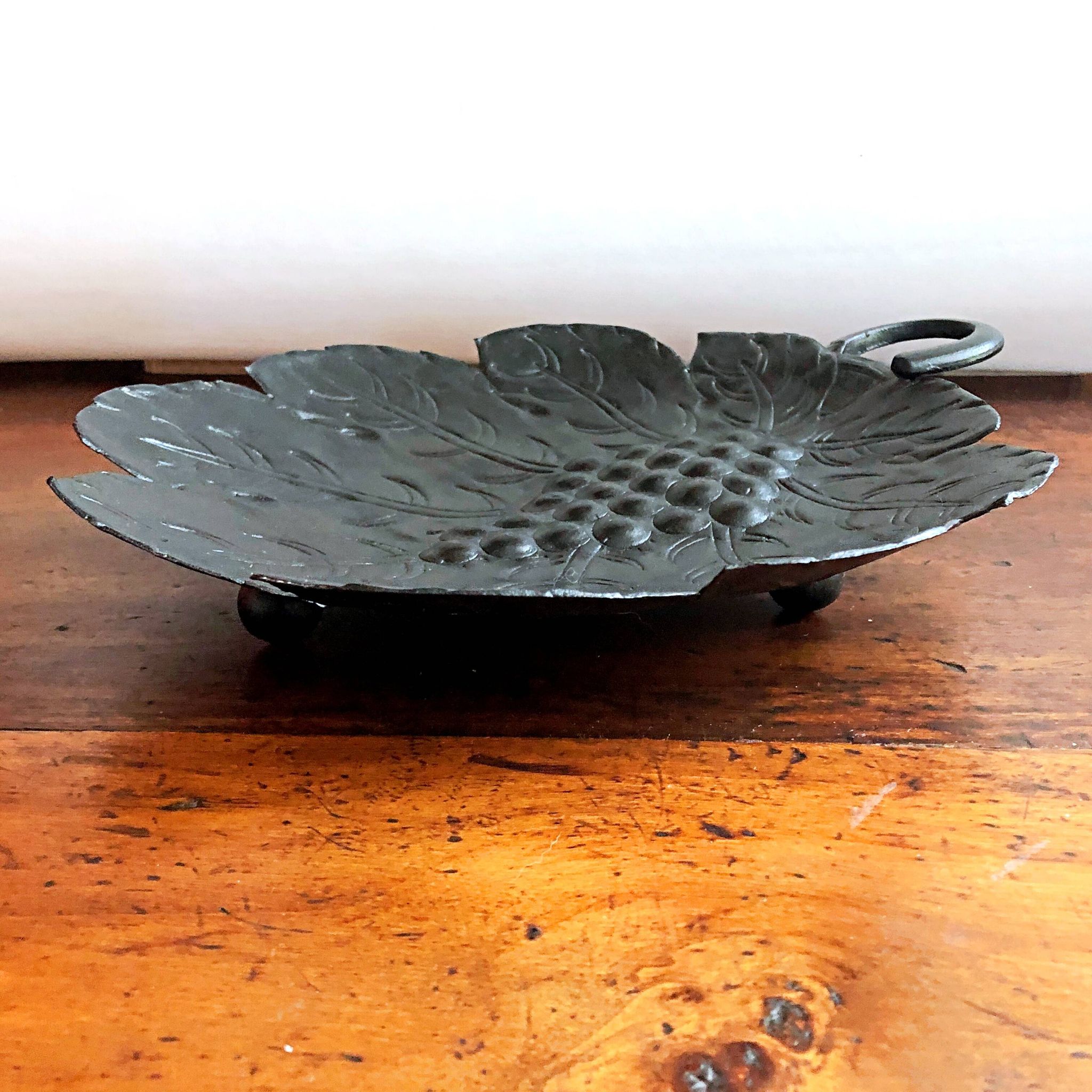 Artisanal embossed metal tripod dish
