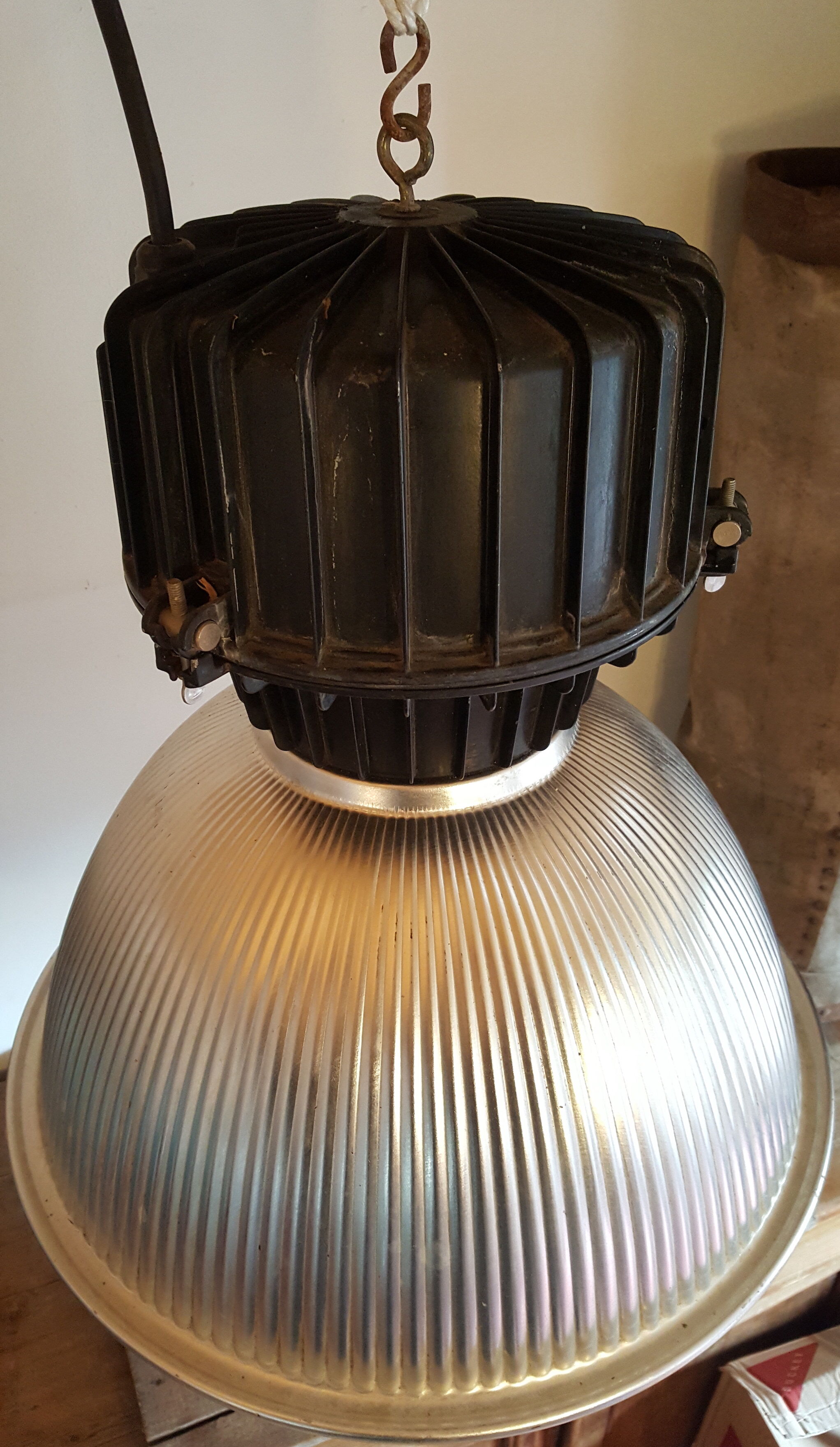 Industrial suspension