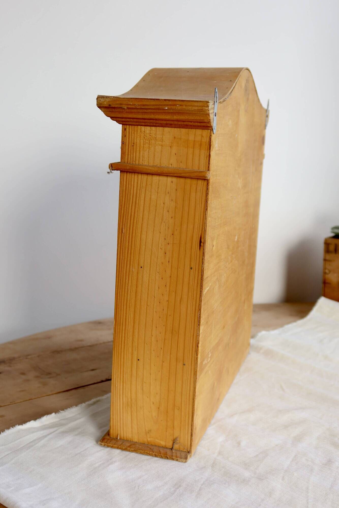 Vintage wooden wall cabinet – 2 mesh doors and shelf