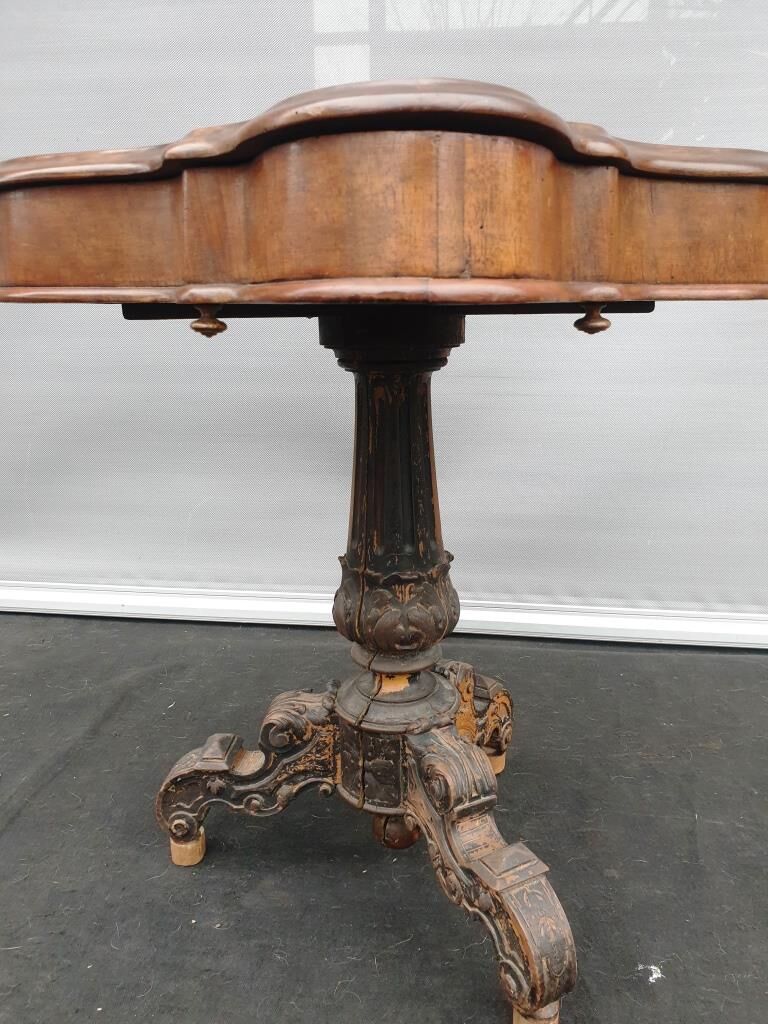 Louis Philippe violin lounge table 1830