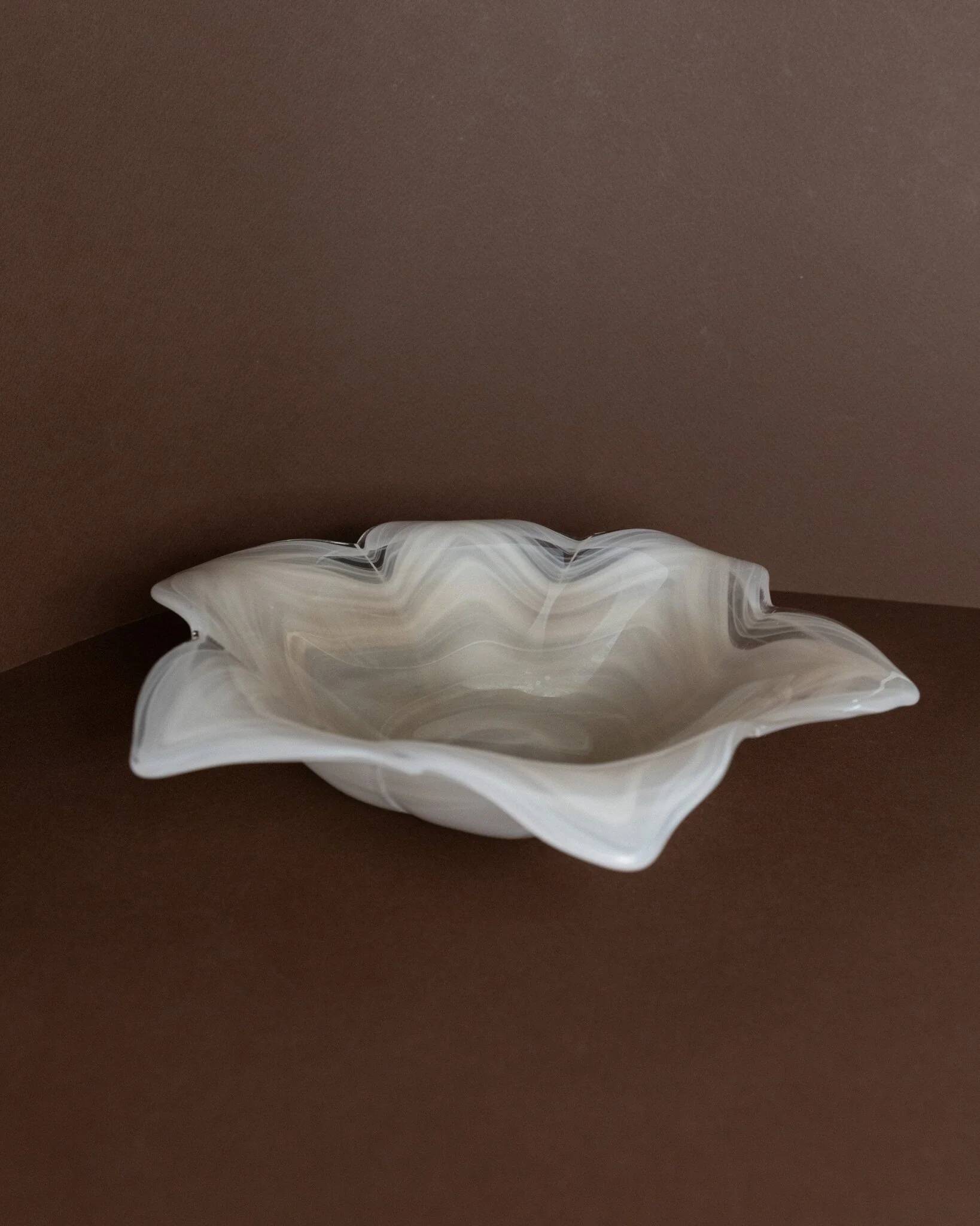 Vintage Murano glass bowl, flower-shaped centerpiece with transparent glass and white streaks, Italian 1980s