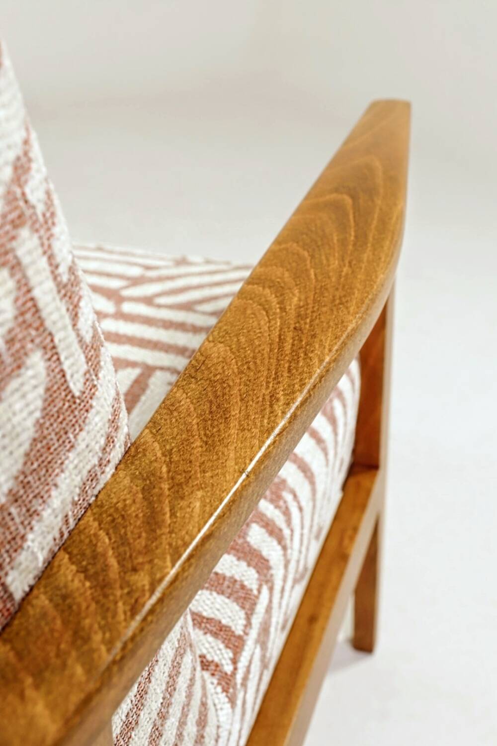 Modern vintage ecru ethnic armchair 1970