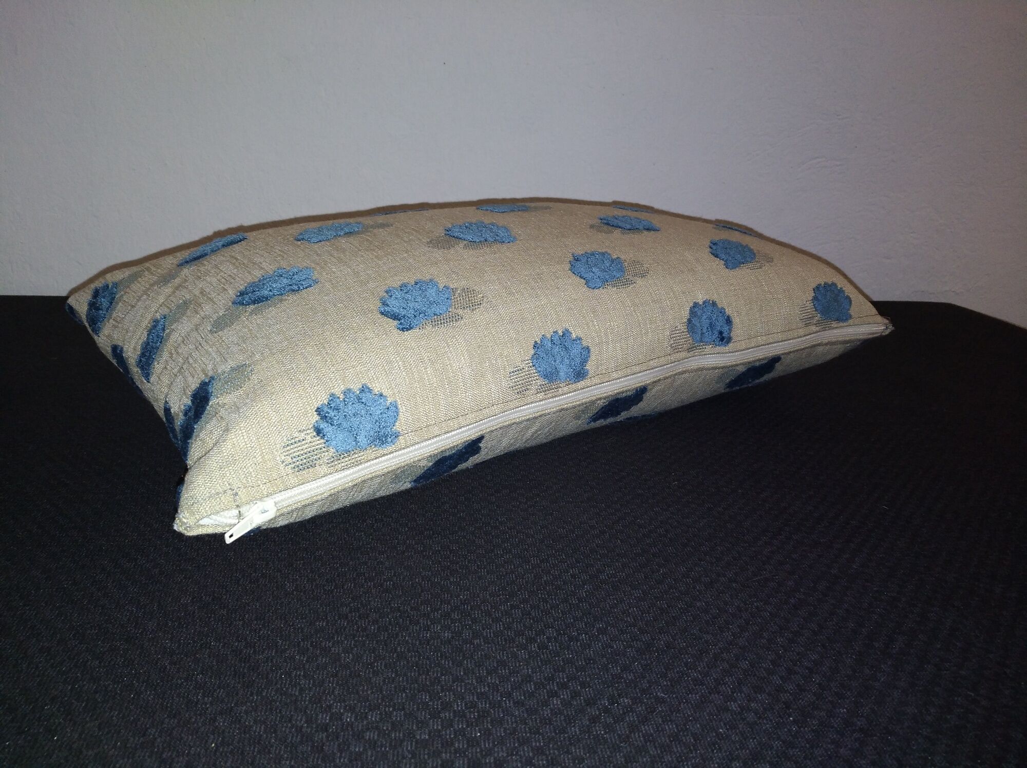 Jane Churchill linen and velvet cushion 50x50