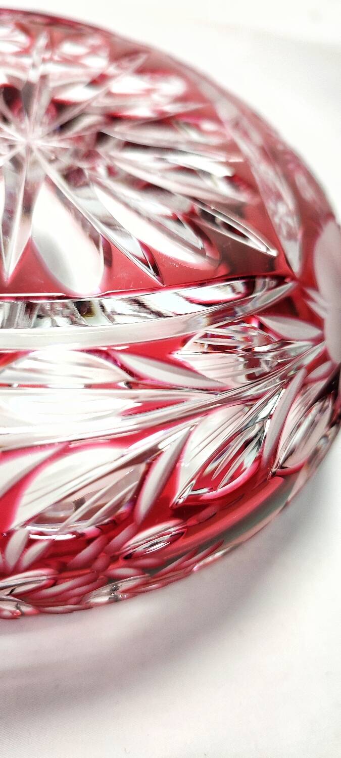 Cenicero de cristal tallado "Schonborner Bleikristal". Alemania, 1970s.