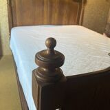 Old pine bed