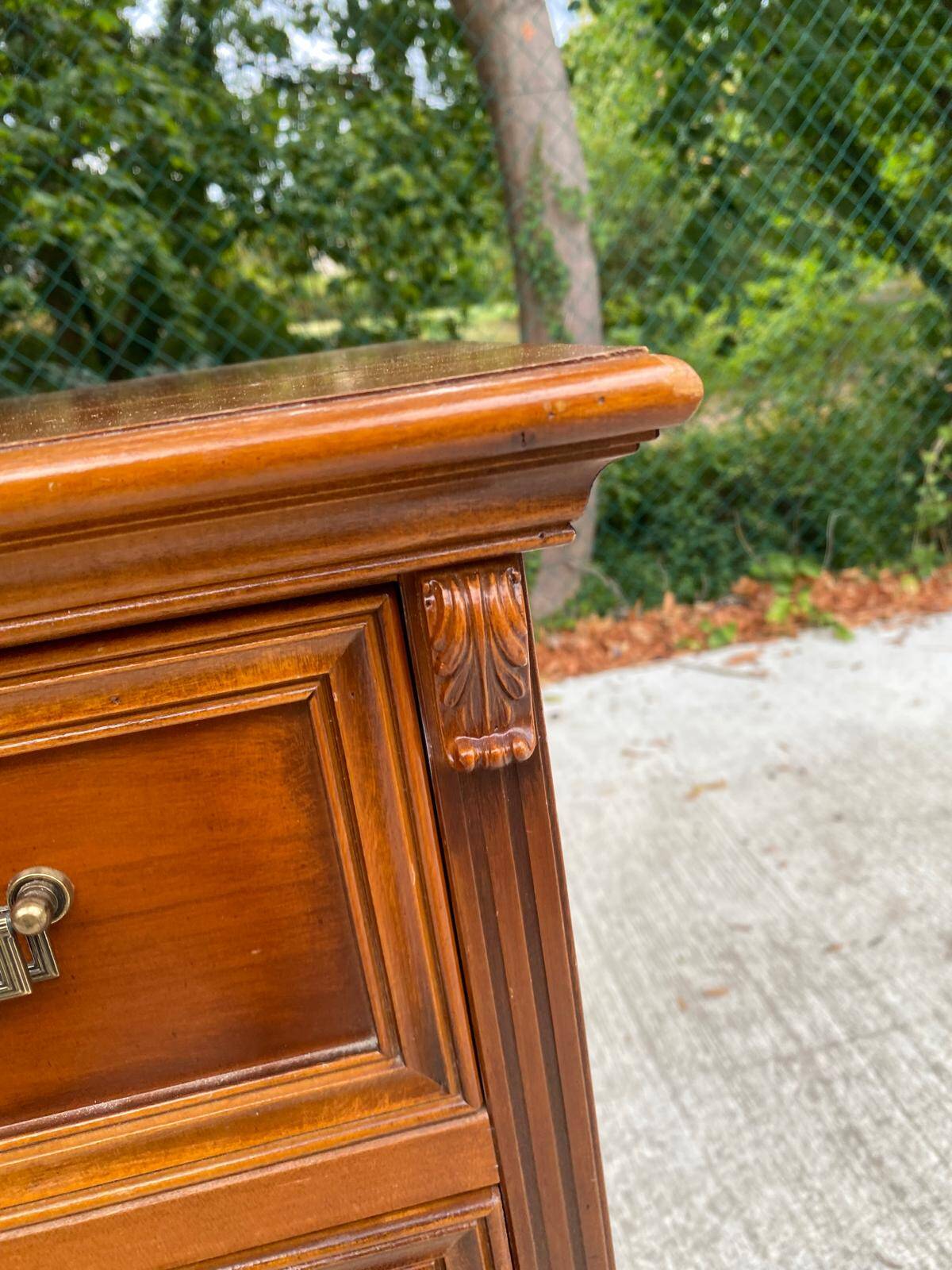 Commode 4 tiroirs style Louis-Philippe Idéal rangement ou projet relooking