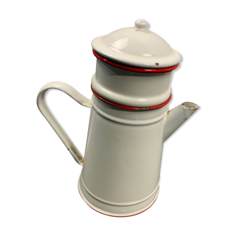 Enamelled coffee maker