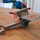 Avion en fer blanc de collection vintage